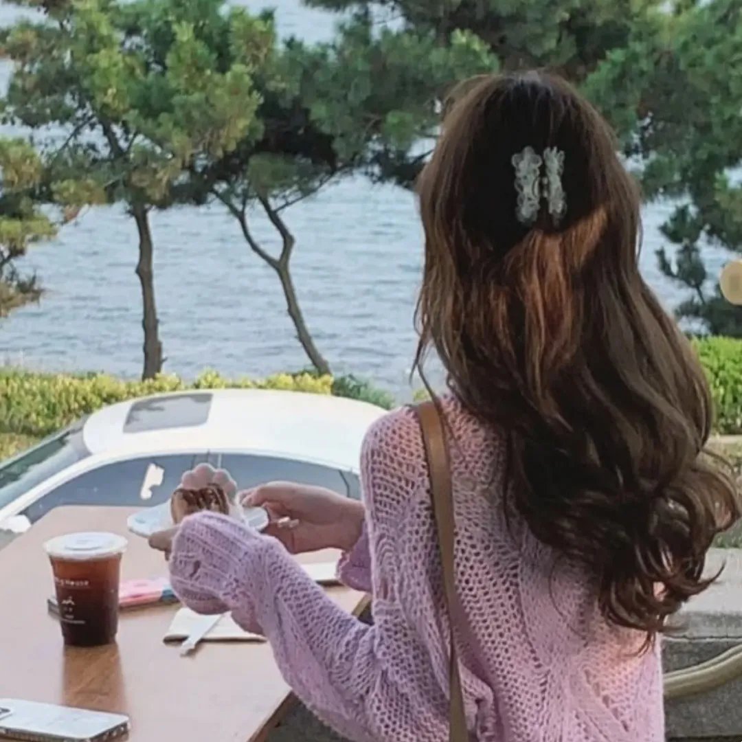 那孩子出生了……